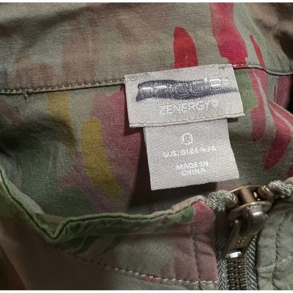 Chico's Zenergy 0 Sz 4 / 6 / S Green iKat Utility Zip Up Jacket Lightweight - Picture 7 of 7